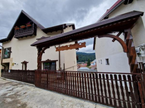 Casa Lazar